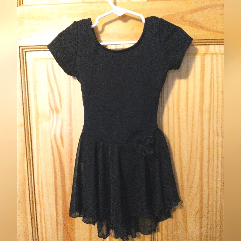 Girls Dance Leotard w/Skirt, Capezio, Small